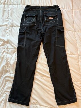 Men's Black True Religion Cargo Pants with Contrast Stitching